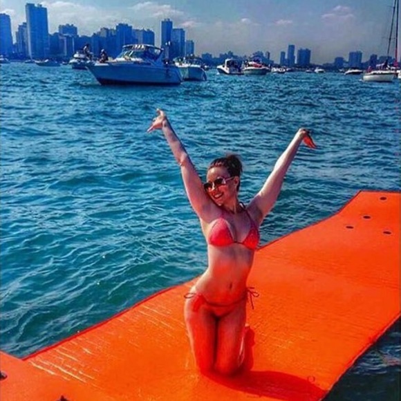 Louis Vuitton Bikini - Picture 8 of 8